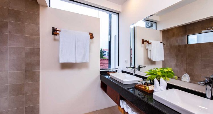 Luxury Family Suite 8