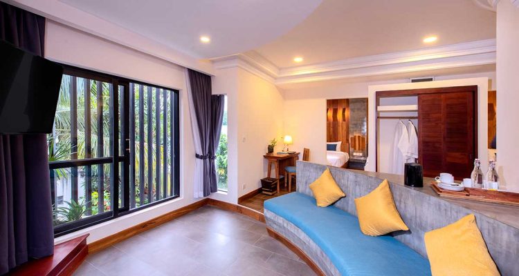 Luxury Family Suite 7
